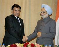 Pakistan's Musharraf Wants Meaningful Talks With Indian PM