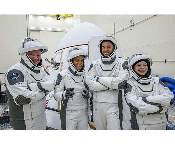 SpaceX's Inspiration4 civilian crew hopes mission will inspire world