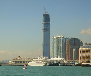 Bitter exchanges highlight Hong Kong, China divide
