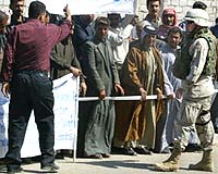 Gunmen kill three Sunni clerics in south Iraq