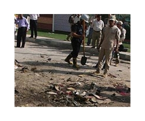 Iraq attacks kill scores on eve of Christmas, Ashura