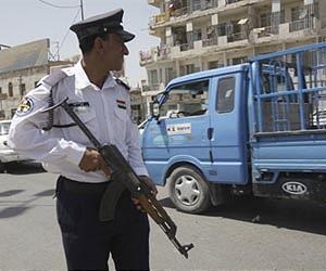 US cuts police training, downsizes Iraq mission