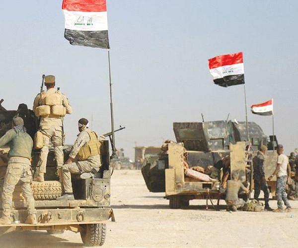 Iraq deploys armoured vehicles to border with Syria