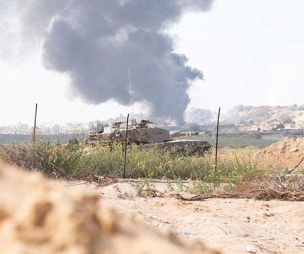 Israel bombs Gaza as mediators discuss truce-hostage plan