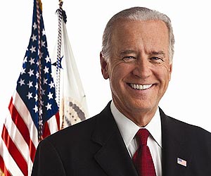 US vice president visits Iraq as troops depart