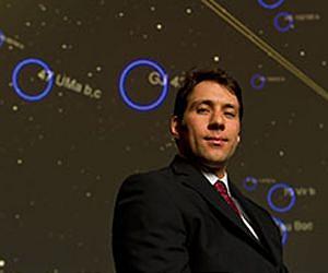 Notre Dame astrophysicist discovers 5-planet system like Earth