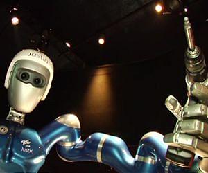 People prefer different robot faces depending on task assigned