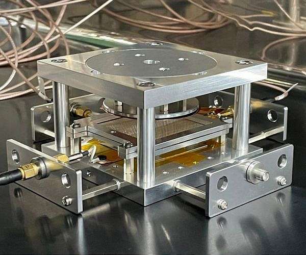 Korea simulates Moon's electrostatic surface conditions on Earth
