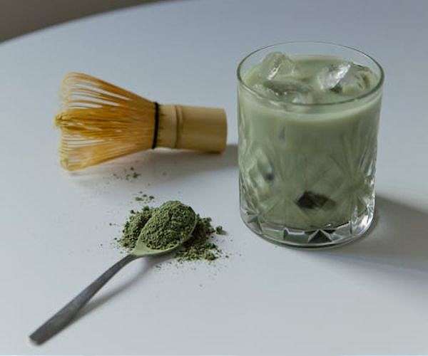 Buy Kratom Online From Oasis Kratom - Supporting Sports Performance and Goals