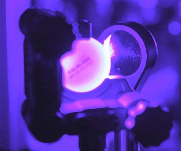 Precise control of quantum states with extreme ultraviolet lasers
