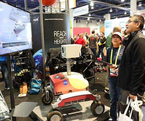 Business trumps politics for Chinese companies at CES