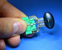 High-precision magnetic field sensing