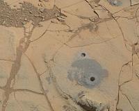 NASA's Curiosity Analyzing Sample of Martian Mountain