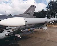 Raytheon Wins Contract For Advanced Medium-Range Air-to-Air Missiles