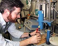 Study Finds Advantages To Iron Nanoparticles For Environmental Clean Up
