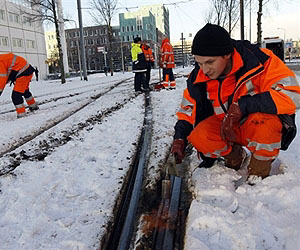 Sweden calls in army to clear snow, get trains moving