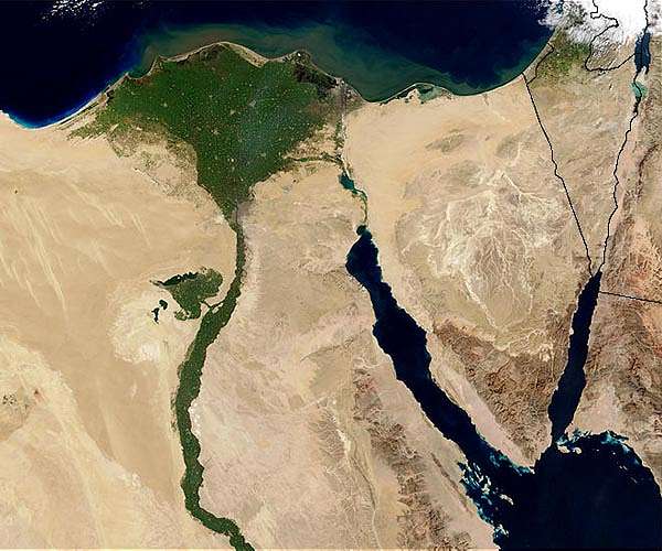 Egypt building 'enclosure' for displaced Gazans in Sinai: report, NGO