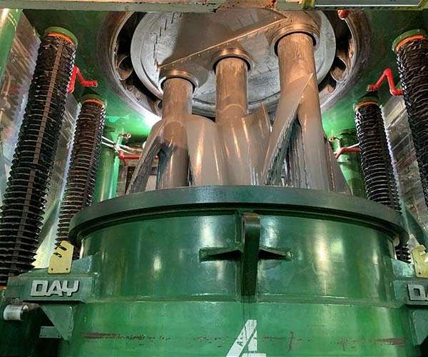 Northrop Grumman performs full-scale propellant mix for next-generation interceptor motor