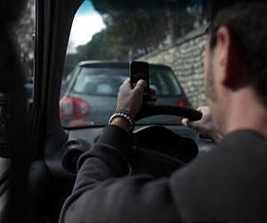 Car-hacking researchers hope to wake up auto industry