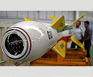Iran making new smart bombs
