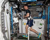 Station Crew Wraps Up Week With Medical Research