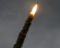Russia test-fires 'ideal' hypersonic missile