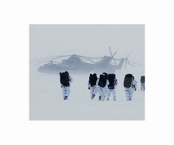 Russia stages fresh military drills in the Arctic