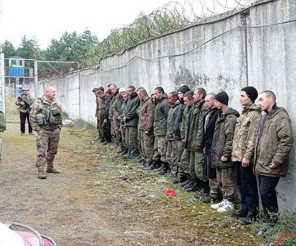 Kyiv says thwarted Russian attacks on Avdiivka, Robotyne