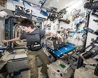 Testing astronauts' lungs in Space Station airlock