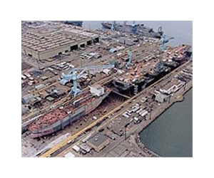 Obama to highlight cuts impact in shipyard