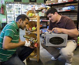 Purdue handheld technology detects chemicals on store produce