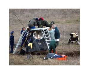 Russian spacecraft lands safely after delay