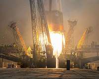Russia May Adjust Space Program to Construct Super-Heavy Carrier Rocket