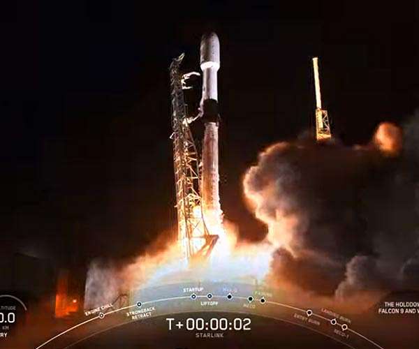 SpaceX launches three rockets in 36 hours