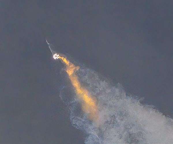 SpaceX searches for answers after Starship's fiery demise