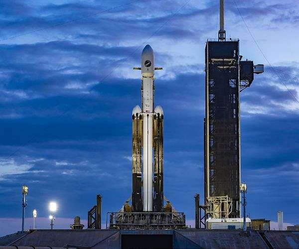 SpaceX set for Falcon Heavy USSF-52 mission to launch X-37B military space plane