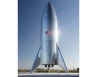 SpaceX tests next-gen rocket Starhopper in Texas, builds in Florida