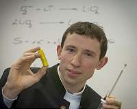 TU Graz researchers show that enzyme function inhibits battery ageing