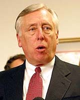 Hoyer Fighting For Hubble Servicing Mission