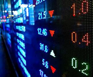 Asian, European markets drop as traders temper rate cut bets