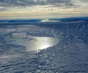 The contribution of the Greenland ice sheet to sea-level rise will continue to increase