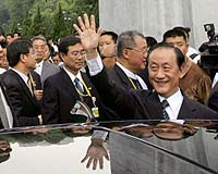 Taiwanese Must Fight Independence As They Fought The Japanese: Official