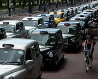 European taxis cause chaos in app protest