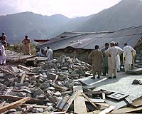 Pakistan, Indian Say Nukes Safe After Quake