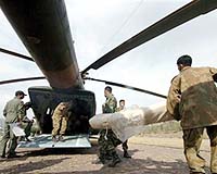 Rain, Snow Halt Chopper Flights In Quake-Hit Pakistan