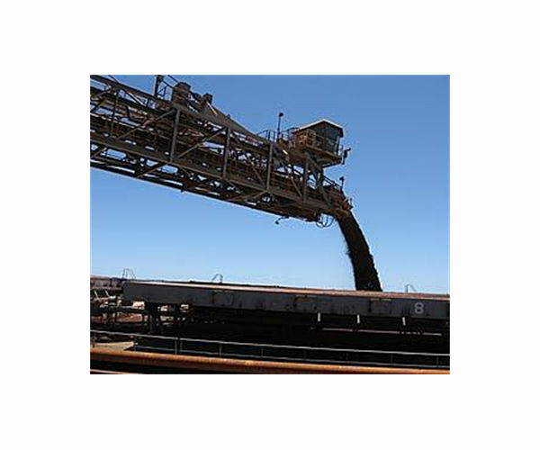 Tech, iron ore help drive surprise Chinese import jump