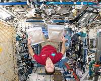 You Say Tomato, I Say Tomatosphere: ISS Science to the Classroom