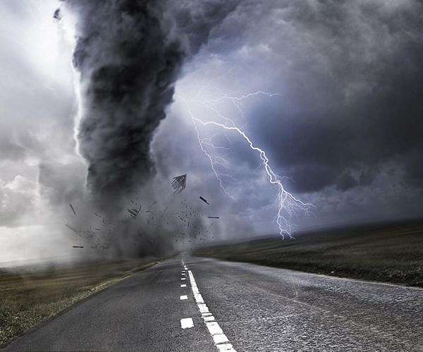At least 15 dead in US tornadoes; 1000s flee as storm hits Philippine main island
