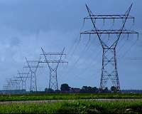 High-performance flow batteries offer path to grid-level renewable energy storage