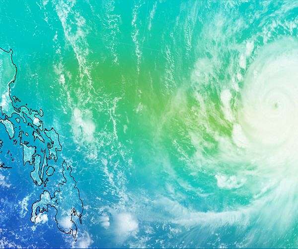 10 years after typhoon, Philippine city rises from the ruins